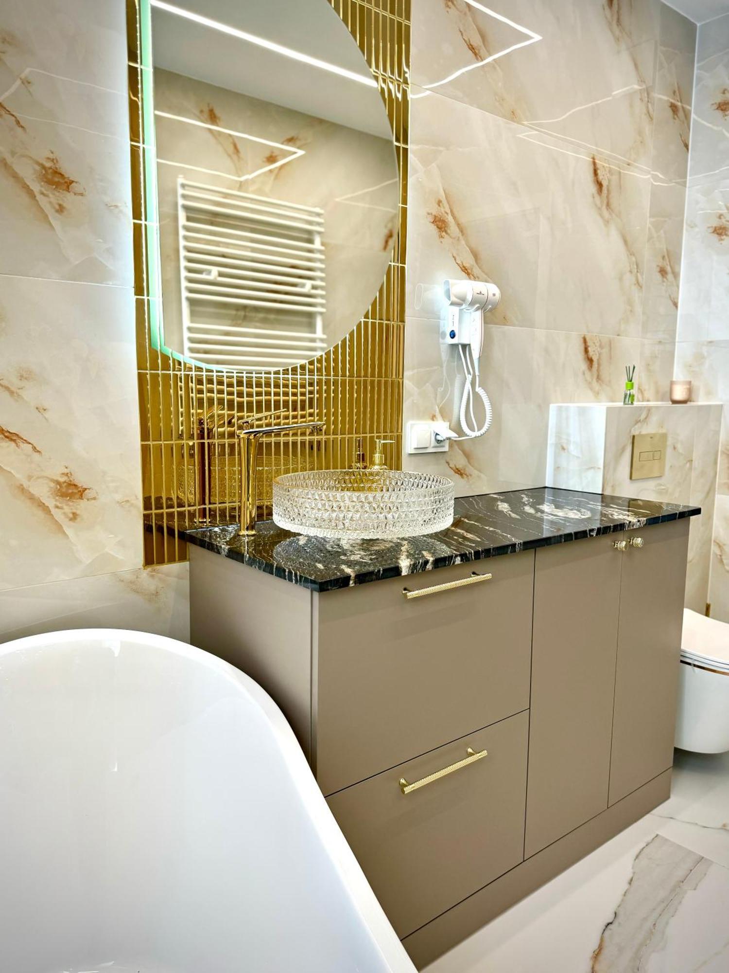 Allure Galaxy Centrum * Stettin