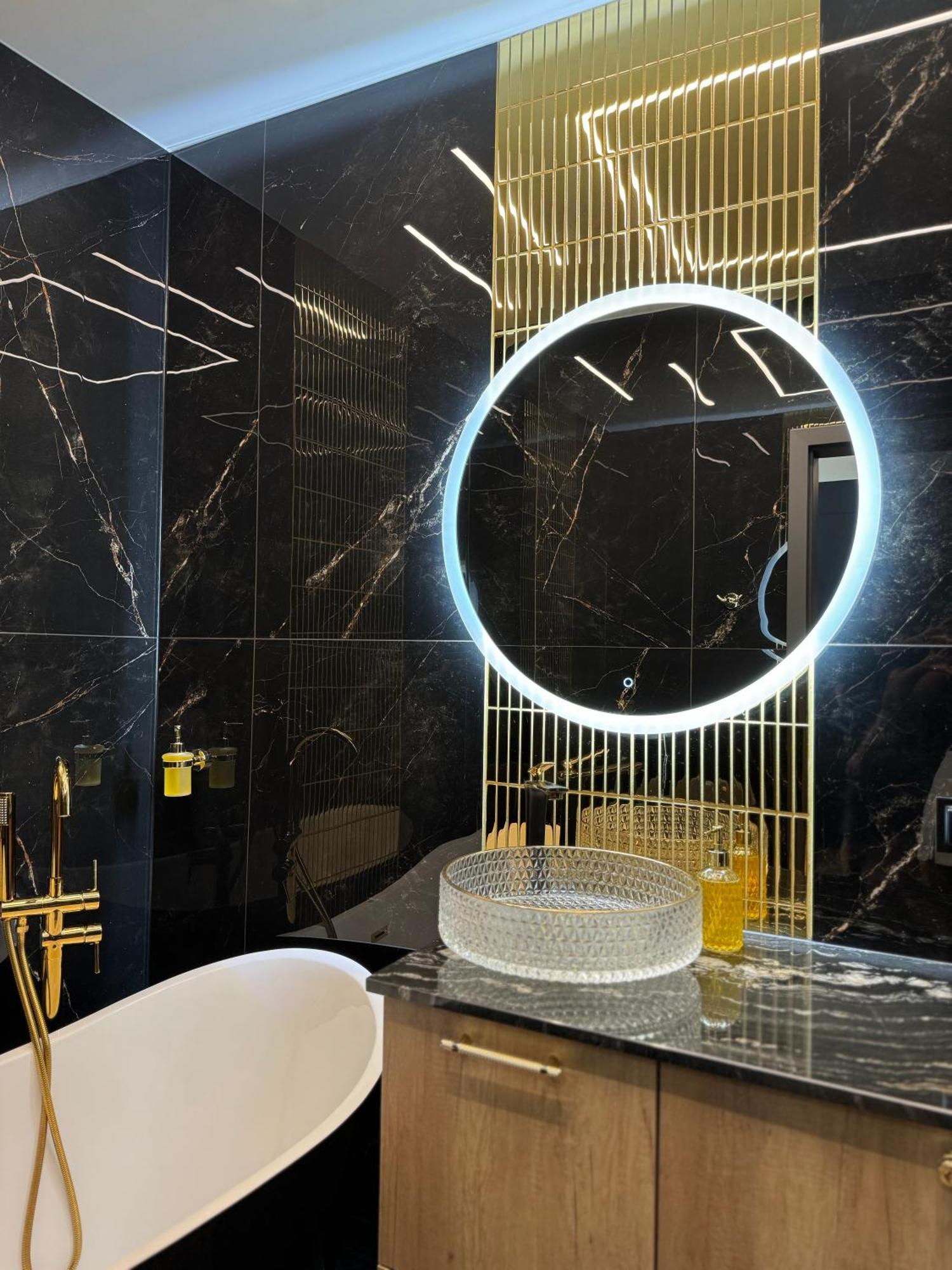 Allure Galaxy Centrum Apartment *